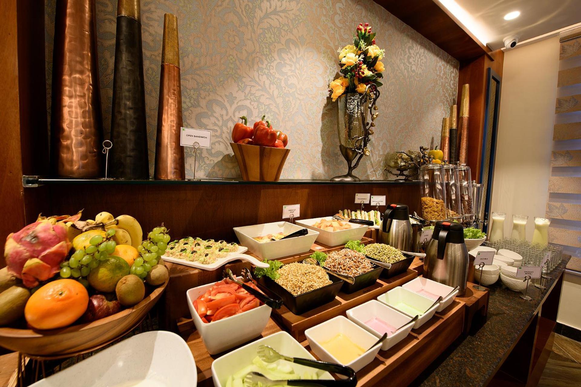 Best Western Plus Revanta Mcleod Ganj 다람샬라 외부 사진